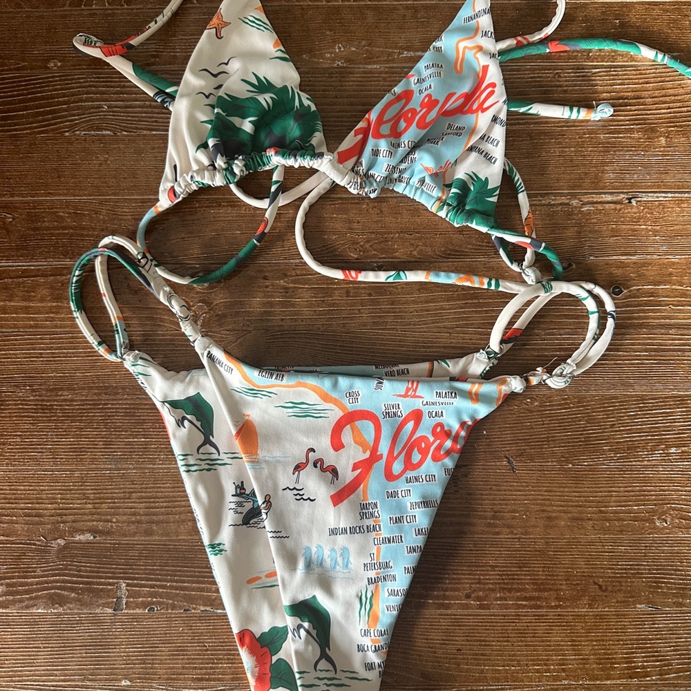 Duvin Florida Print Bikini Set (Sz. Small)